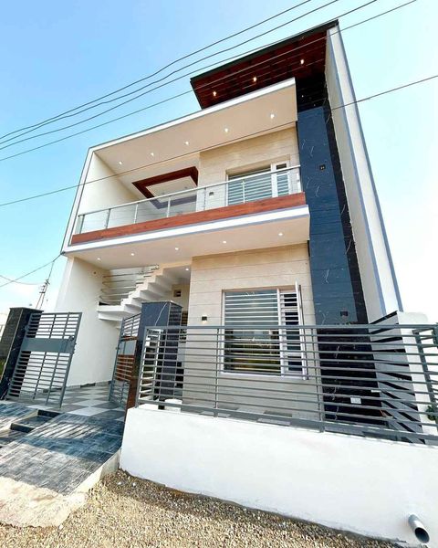 100 gaj kothi