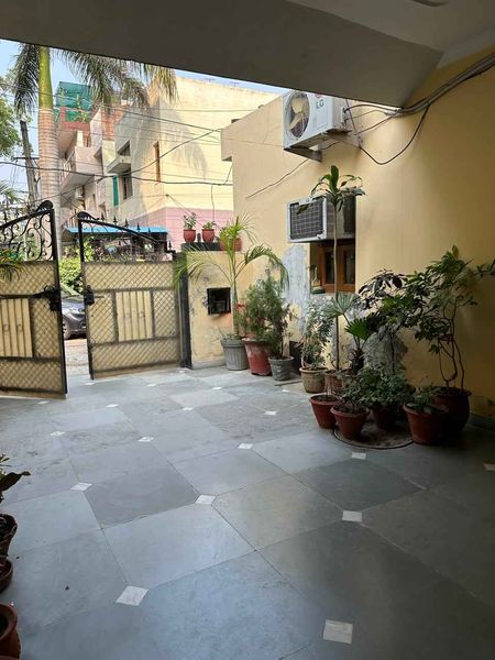 4BHK